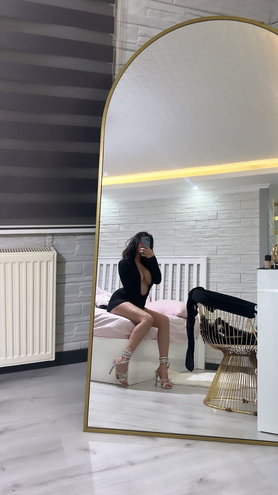Mahmutköy Güler Yüzlü Bayan Escort Bayan Kaya
